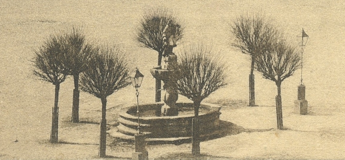 1911 -  kašna